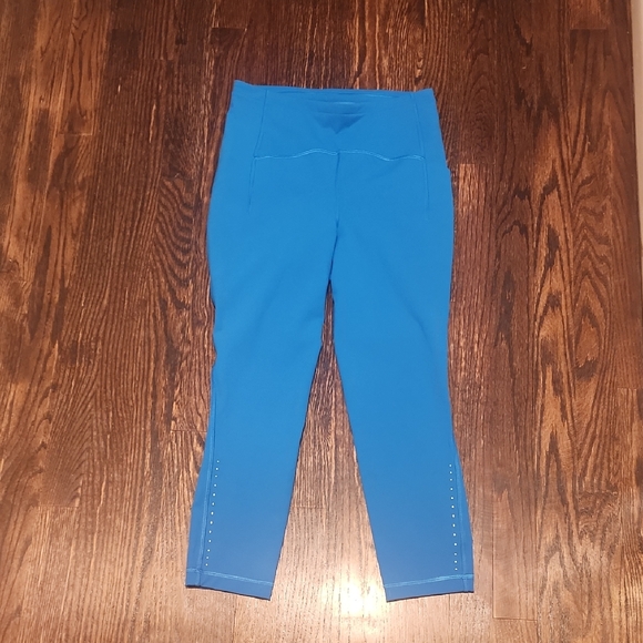 Lululemon Swift Speed High-Rise Crop 23" Size 6 - Picture 1 of 7